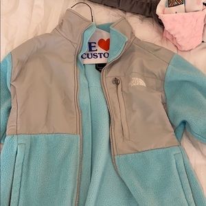North face fleece jacket size medium